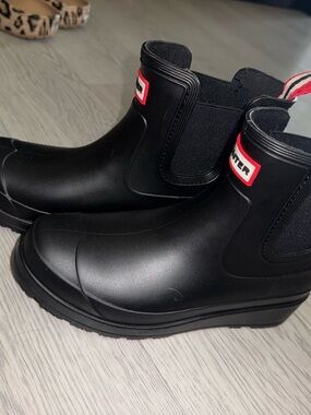 Hunter Black Chelsea Rain Ankle Boots with Red Logo